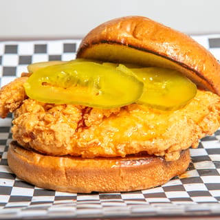 "HOT!!" Honey Chicken Sandwich
